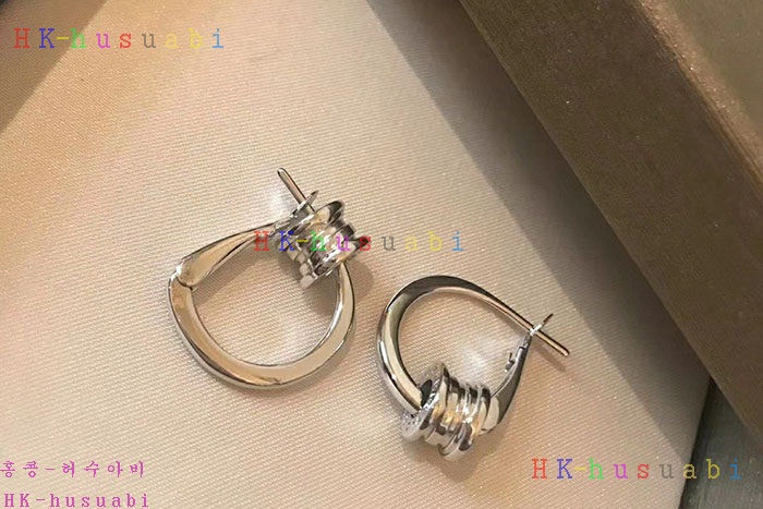 NEW 불가리 귀걸이 신상 B 3336250