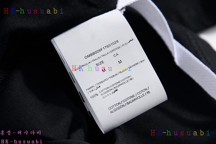 NEW 오프화이트 반팔티 신상 OF 685241