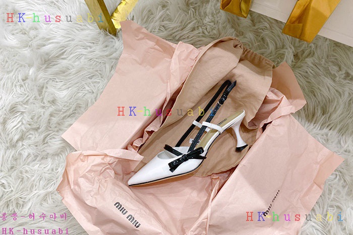 NEW 미우미우 신발 신상 M 323331