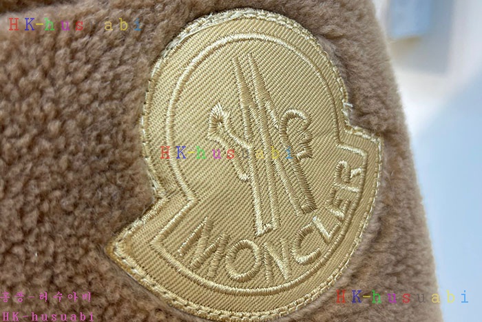 NEW 몽클레어 패딩 신상 M 7242421