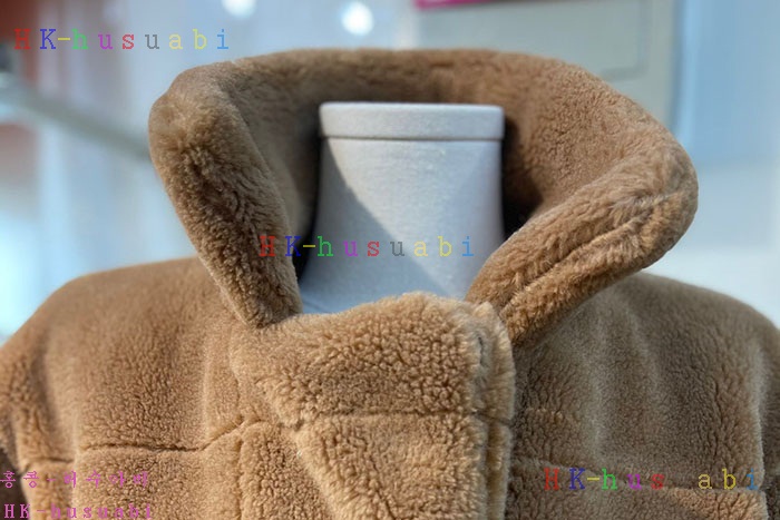 NEW 몽클레어 패딩 신상 M 7242421