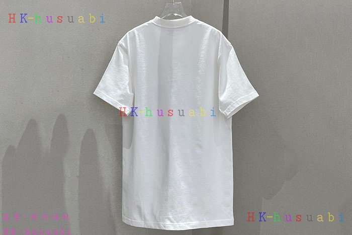 NEW 디올 반팔티 신상  DR 1114421