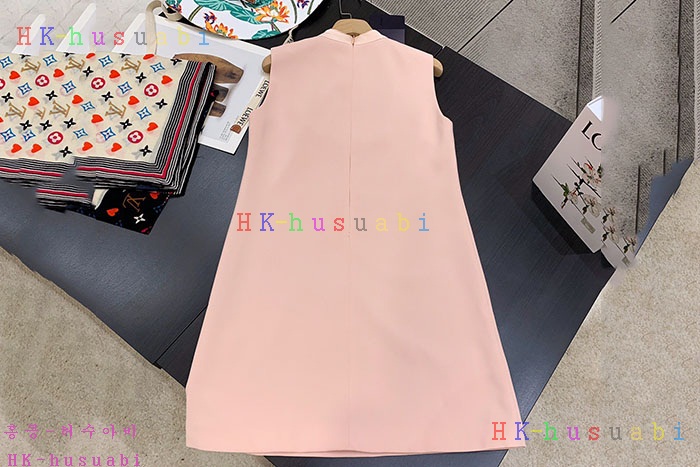 NEW 프라다 치마 신상 P 6865551