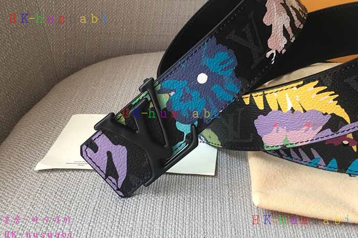 NEW 루이비통 벨트 신상 LV 724557