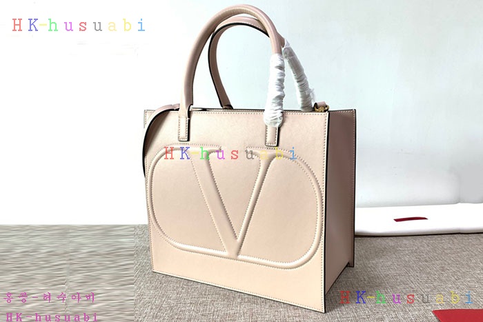 ★미러급★발렌티노  V로고 WALK 크로스백  V 585605