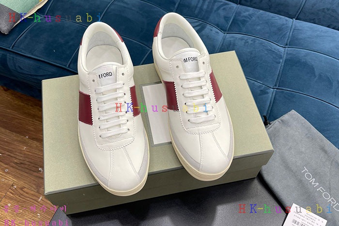 NEW 톰브라운  스니커즈 신상 TB 724665
