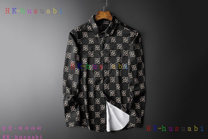 NEW 펜디 셔츠 신상 FD 528550