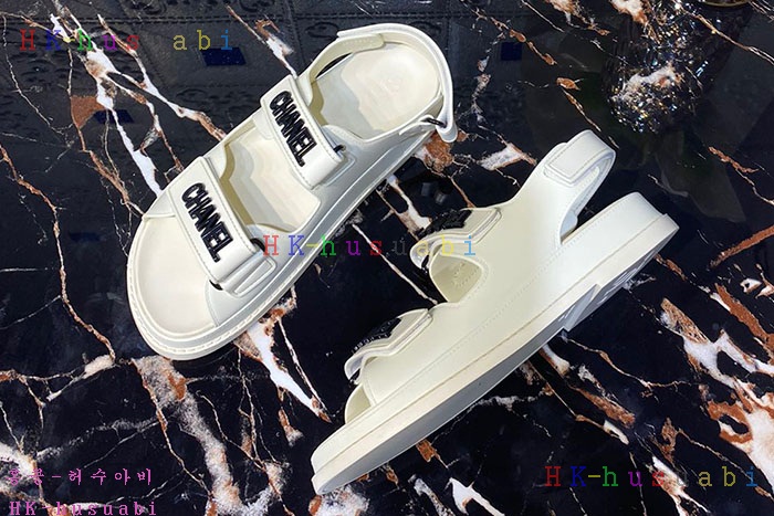 NEW 샤넬 샌들 신상 C 1425901