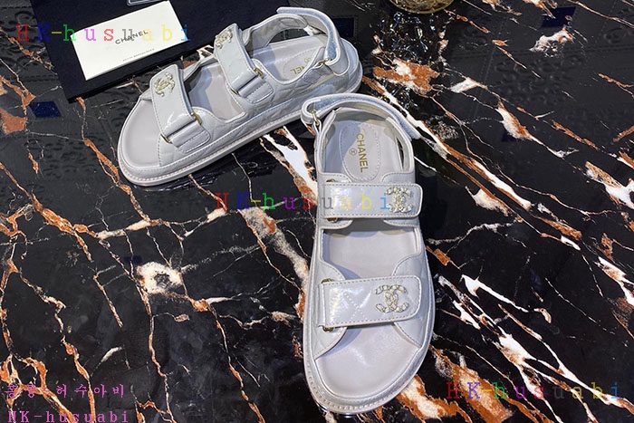 NEW 샤넬 샌들 신상 C 1425890