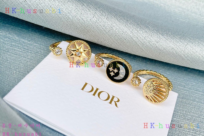 NEW 디올 반지 신상 DR 342565
