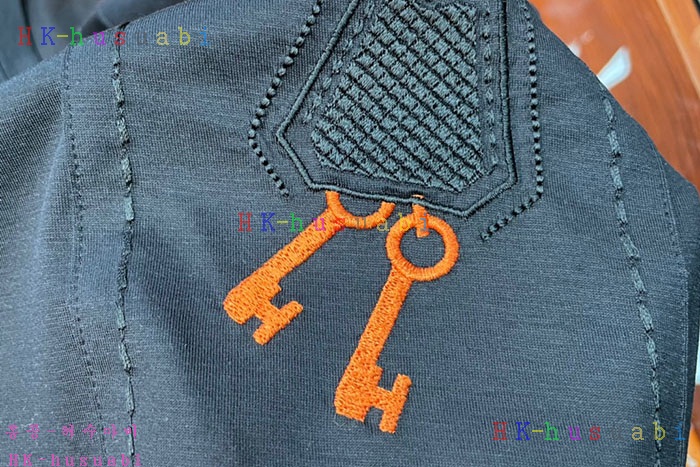 NEW 에르메스 반팔티 신상 H 958236
