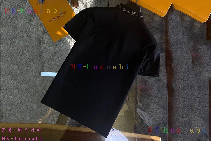 NEW 루이비통 반팔티 신상 LV 733212