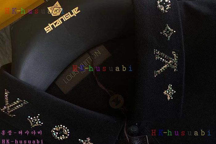NEW 루이비통 반팔티 신상 LV 733212