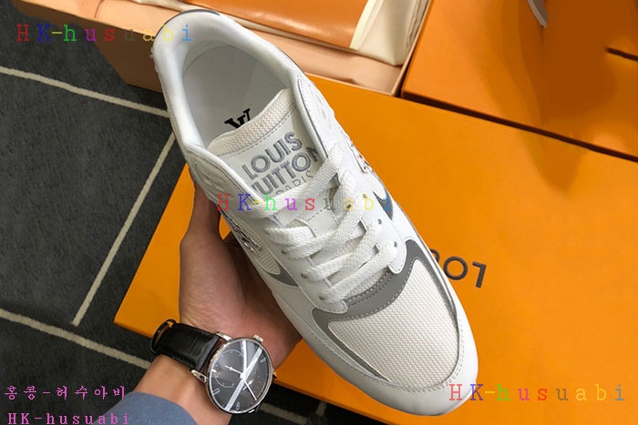 NEW 루이비통 남성 스니커즈  LV 124364