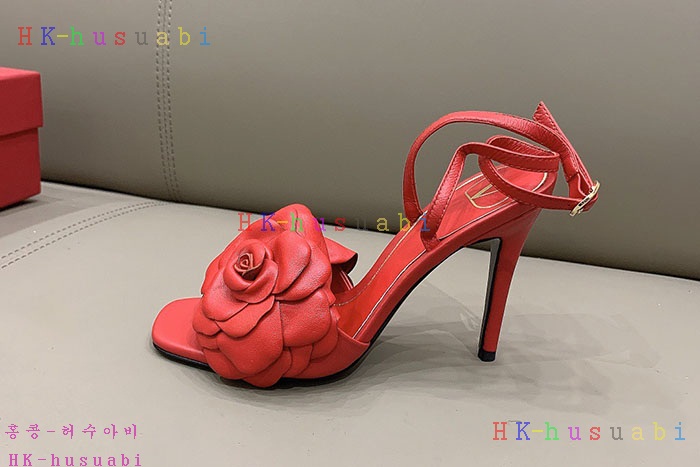 NEW 발렌티노 샌들 신상 V 4276638