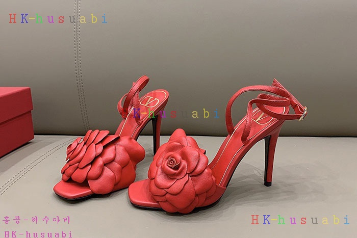 NEW 발렌티노 샌들 신상 V 4276638