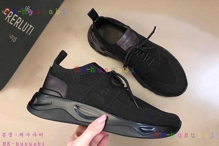 NEW 벨루티 스니커즈 신상 B2042555