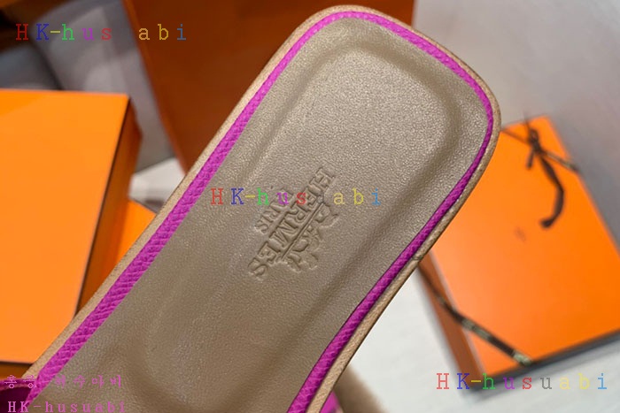 NEW 에르메스 슬리퍼 신상 H 243556