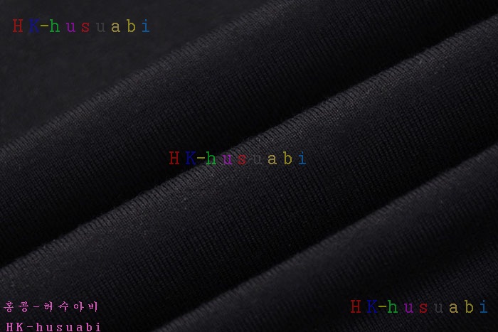 NEW 루이비통 반팔티 신상 LV 724567