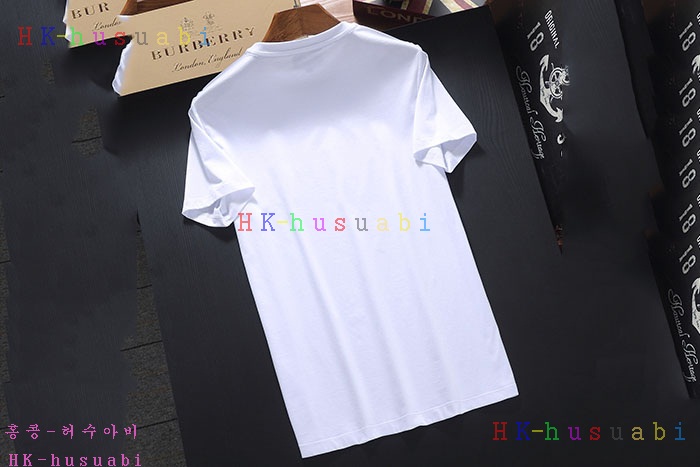 NEW 버버리 반팔티 신상 BB 225018