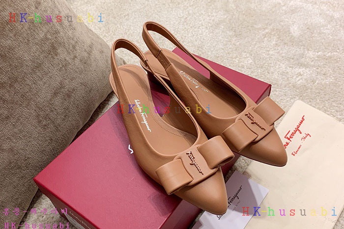 NEW 페라가모 여성 신발 신상 F 724424