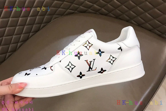NEW 루이비통 스니커즈 신상 LV 427582