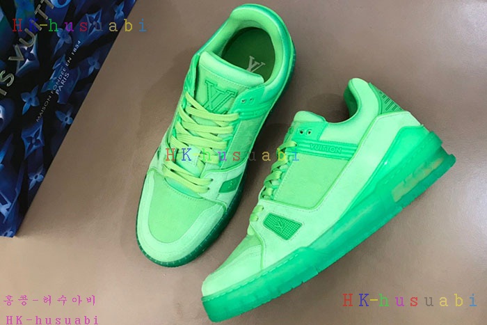NEW 루이비통 스니커즈 신상 LV 427584