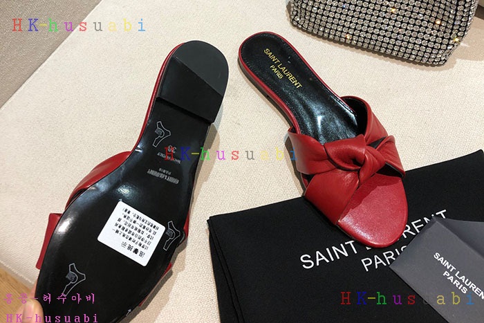 NEW 입생로랑 슬리퍼 신상 SL 724455