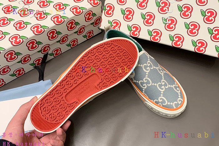 NEW 구찌 스니커즈 신상  GU 654015