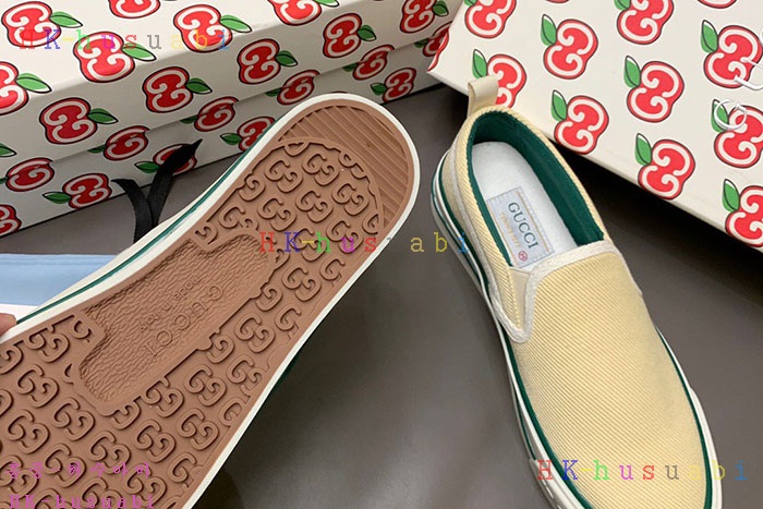 NEW 구찌 스니커즈 신상  GU 654017