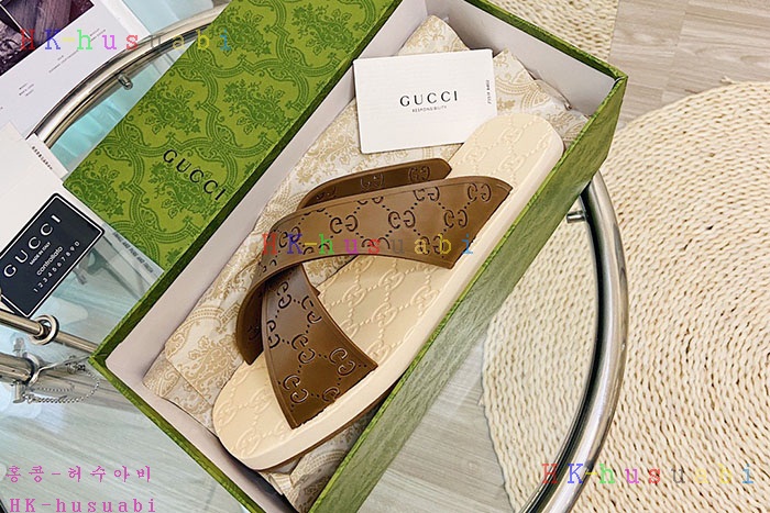 NEW 구찌 슬리퍼 신상  GU 654019
