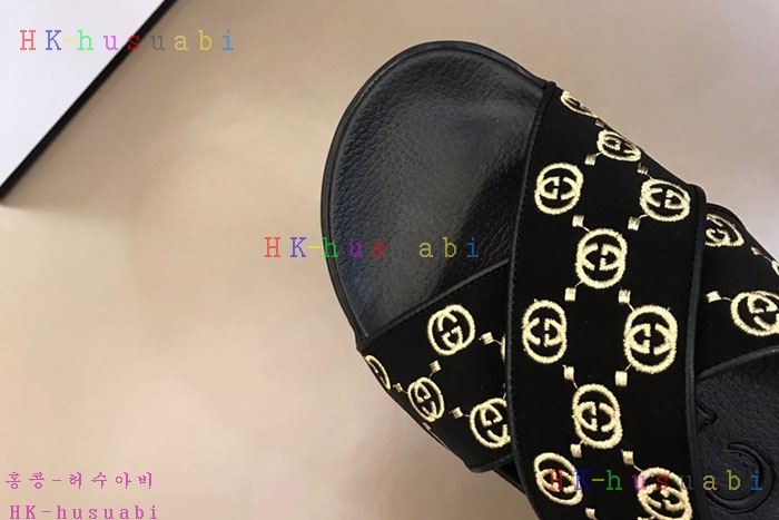 NEW 구찌슬리퍼 신상  GU 654000