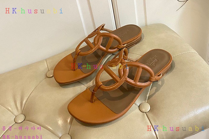 NEW 에르메스 샌들 신상 H 242502