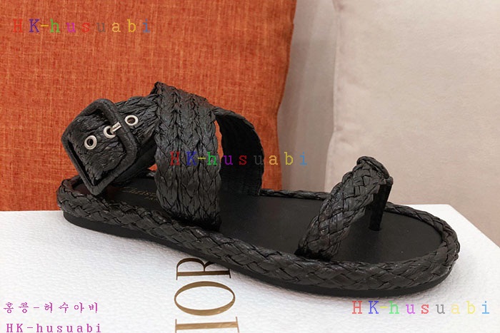 NEW 디올 신발 신상 DR 857220