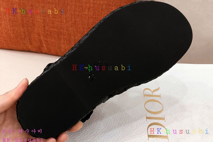 NEW 디올 신발 신상 DR 857220