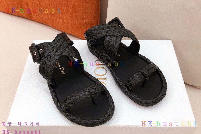 NEW 디올 신발 신상 DR 857220