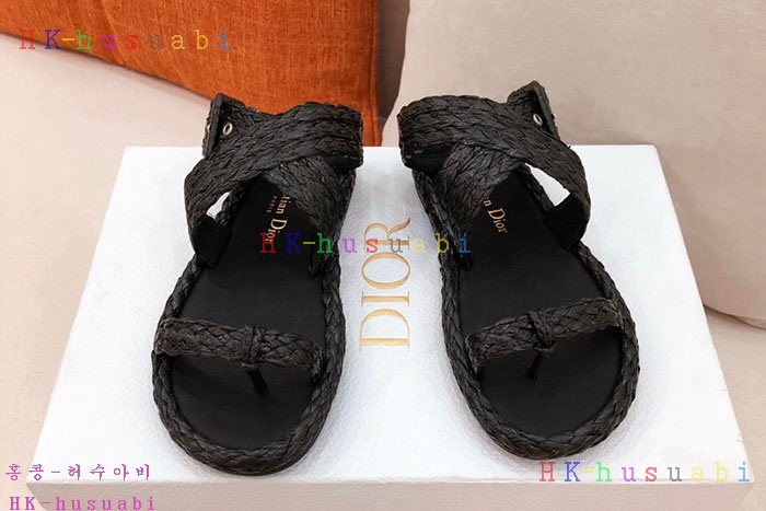 NEW 디올 신발 신상 DR 857220