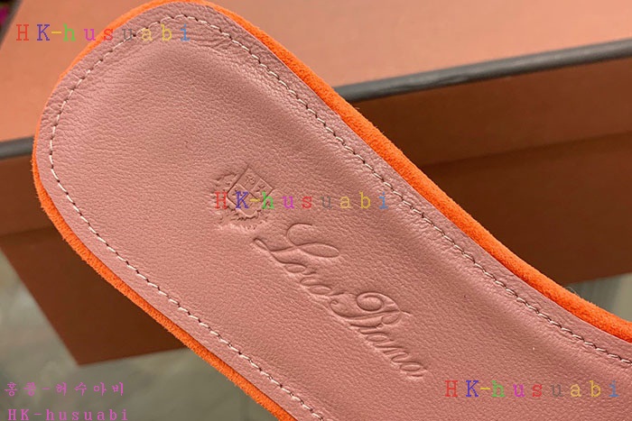 NEW 로로피아나 슬리퍼 신상 L 857230