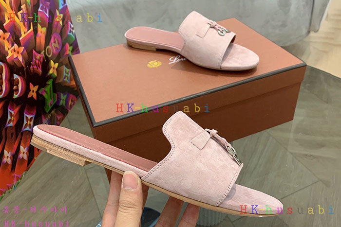 NEW 로로피아나 슬리퍼 신상 L 857223