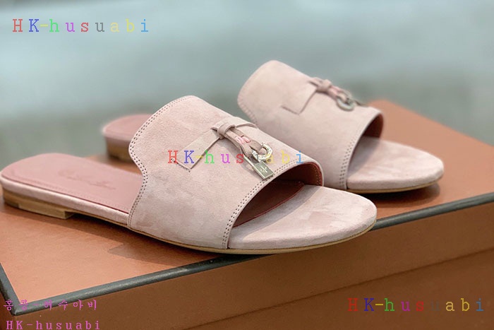 NEW 로로피아나 슬리퍼 신상 L 857223