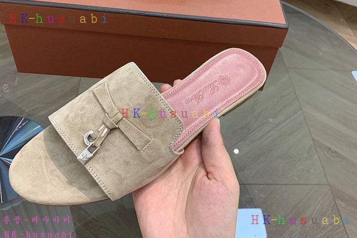 NEW 로로피아나 슬리퍼 신상 L 857224