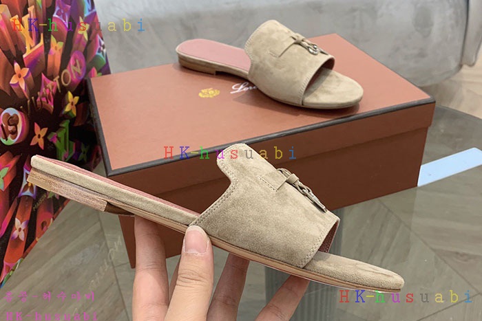 NEW 로로피아나 슬리퍼 신상 L 857224