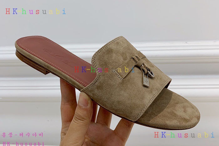 NEW 로로피아나 슬리퍼 신상 L 857224