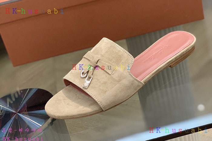 NEW 로로피아나 슬리퍼 신상 L 857224