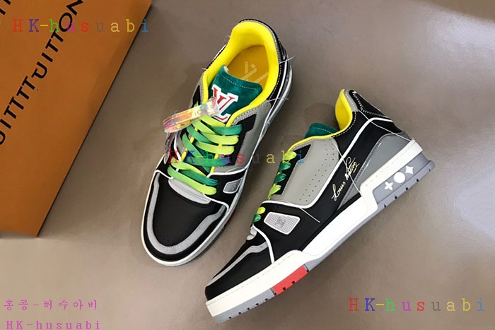 NEW 루이비통 남성 스니커즈 LV 858020