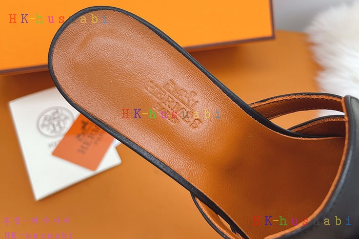 NEW 에르메스  신발 신상 H 572222