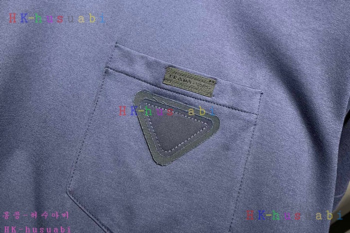 NEW 프라다 반팔티 신상 P 255525