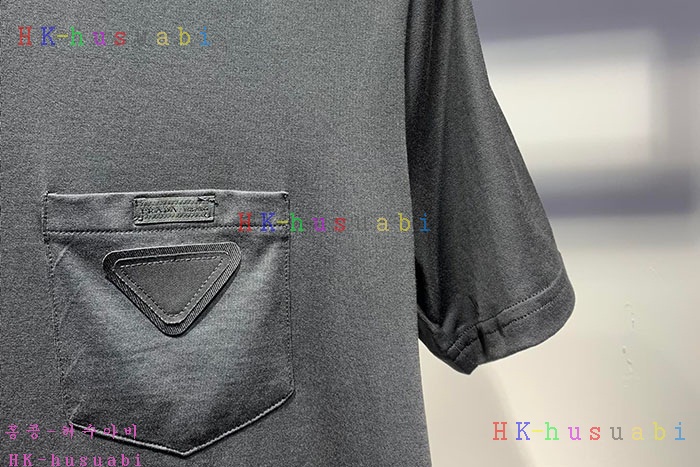 NEW 프라다 반팔티 신상 P 255526