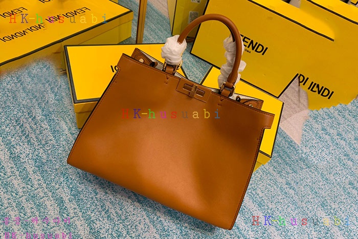 ★미러급★펜디 피카부 X 토트백 8BH377