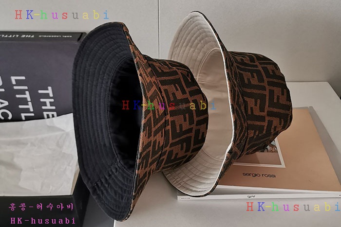 NEW 펜디 모자 신상 FD 863533